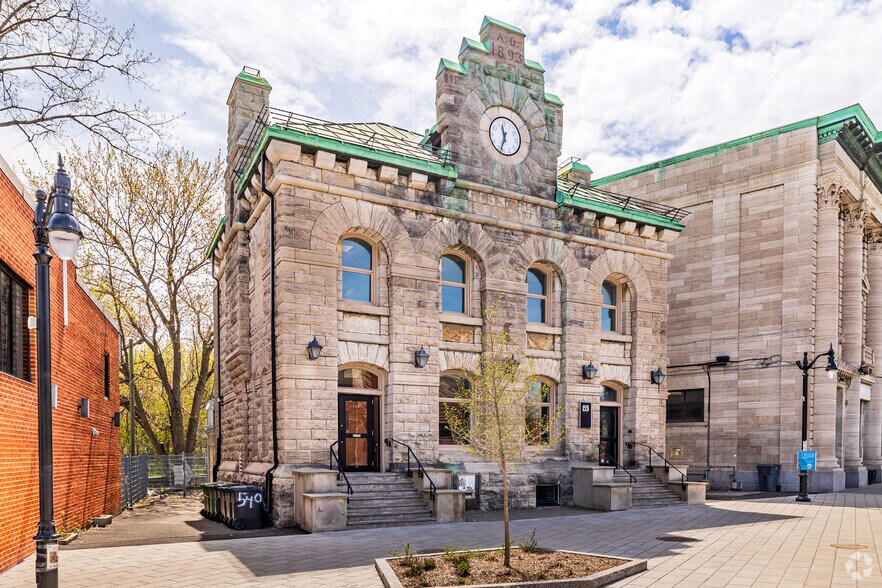 More Photos Of 538-540 Pl Saint-Henri, Montréal Office For Lease