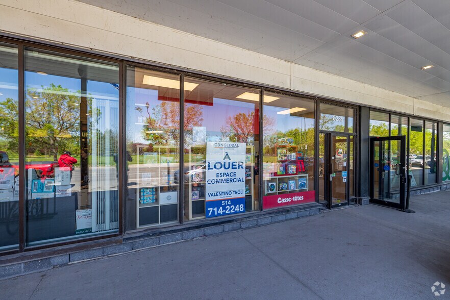 More Photos Of 8235-8355 Rue Notre-Dame E, Montréal General Retail For Lease