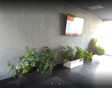 More Photos Of 18840-18850 Ventura Blvd, Tarzana Medical For Lease