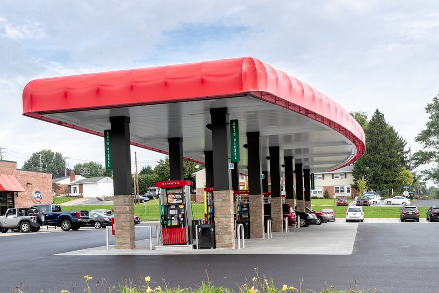 More Photos Of 91 Erford Rd, Camp Hill Convenience Store For Sale