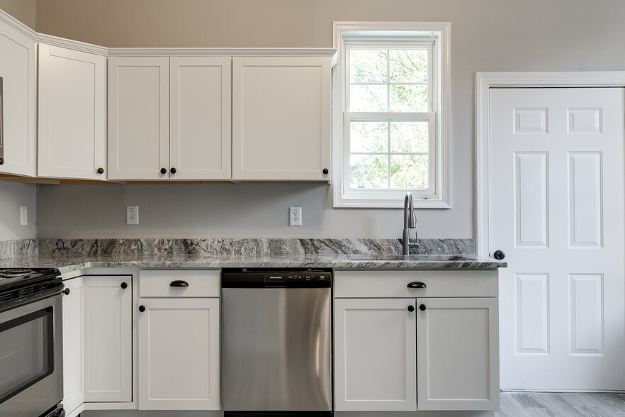 More Photos Of 3418 Carolina Ave, Richmond Multifamily For Sale