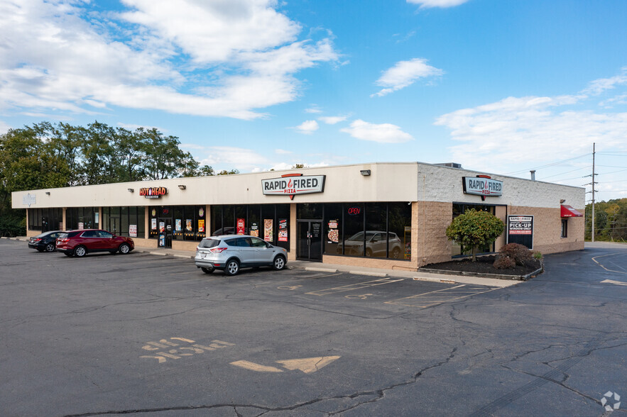 Primary Photo Of 3583-3593 S Dixie Hwy, Franklin Unknown For Lease