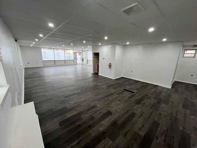 More Photos Of 439 Baeder Rd, Jenkintown Storefront Retail Office For Lease