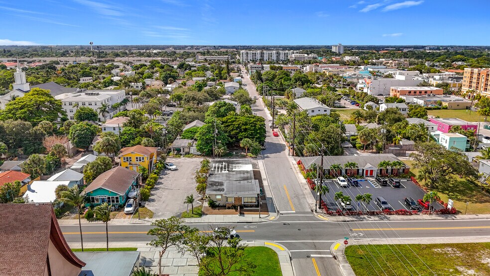 More Photos Of 101 S Federal Hwy, Lake Worth Medical For Sale
