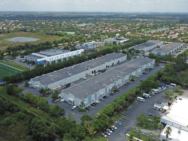 More Photos Of 20861 Johnson St, Pembroke Pines Distribution For Sale
