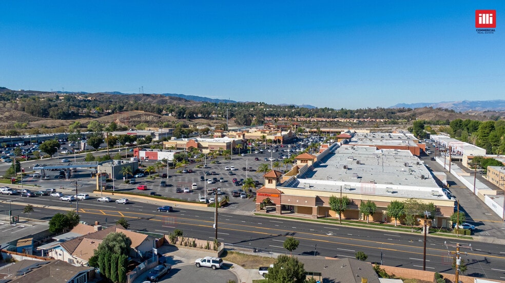 More Photos Of 19317-19415 Soledad Canyon Rd, Santa Clarita Unknown For Lease