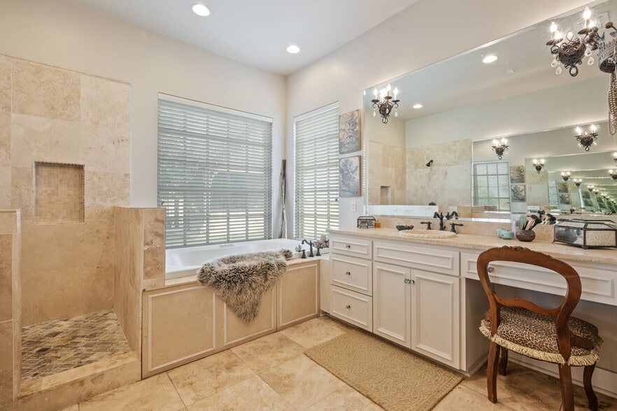 More Photos Of 2538 County Road 223, Floresville Land For Sale