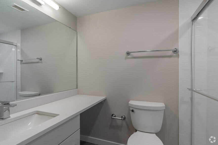 More Photos Of 834 Chestnut St, Philadelphia Apartments For Lease