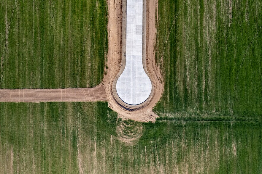 More Photos Of 135th, Maize Land For Sale