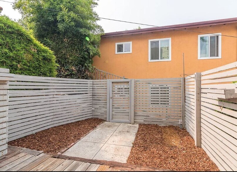 More Photos Of 832 Hyperion Ave, Los Angeles Apartments For Sale