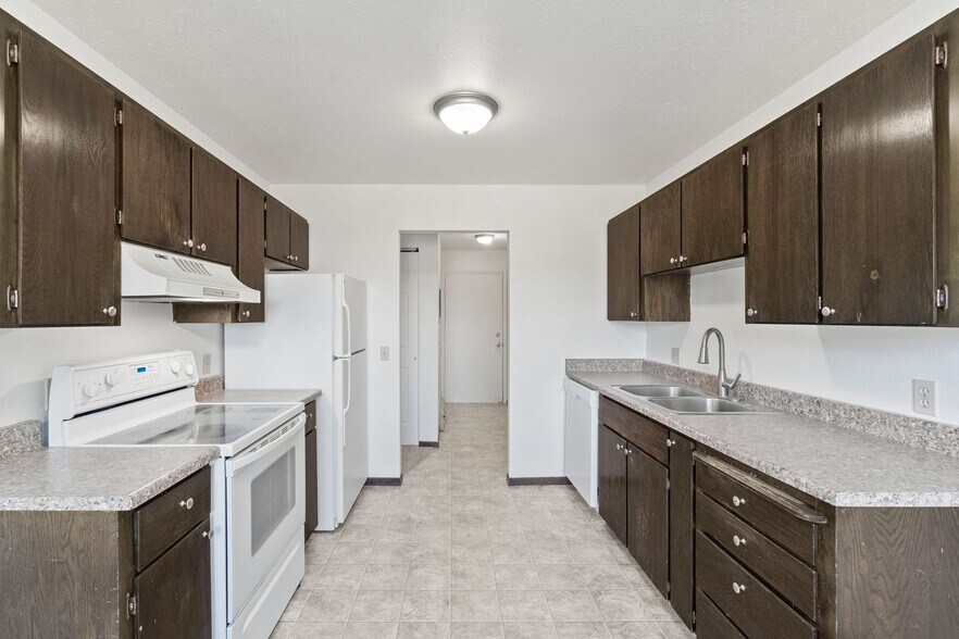 More Photos Of 107 E Hattie Ave, Coeur d'Alene Multifamily For Sale