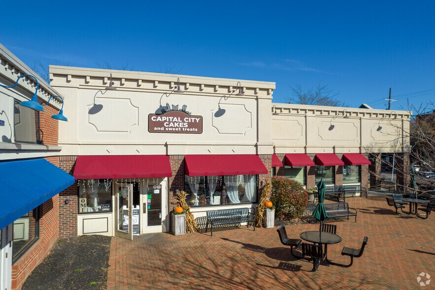 More Photos Of 4007-4011 Broadway St, Grove City Freestanding For Lease