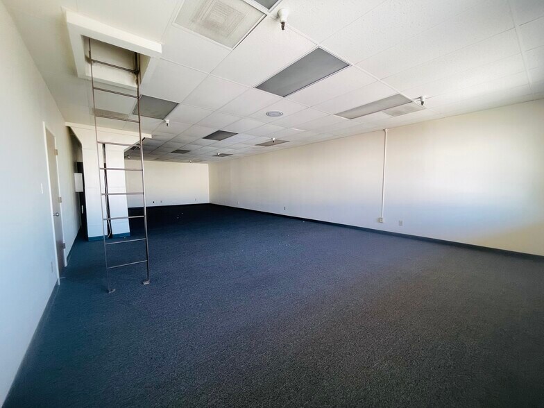 More Photos Of 2607 N Wigwam Dr, Stockton Office For Lease