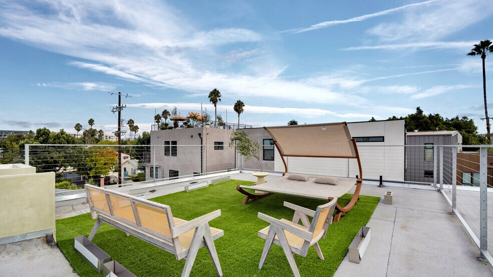 More Photos Of 1351 Seward St, Los Angeles Apartments For Sale