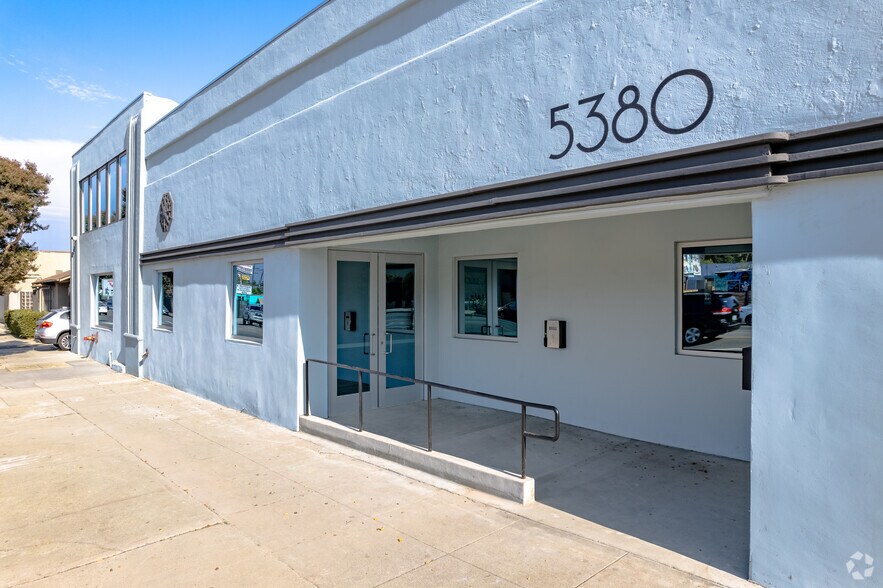 More Photos Of 5380 Alhambra Ave, Los Angeles Research And Development For Sale