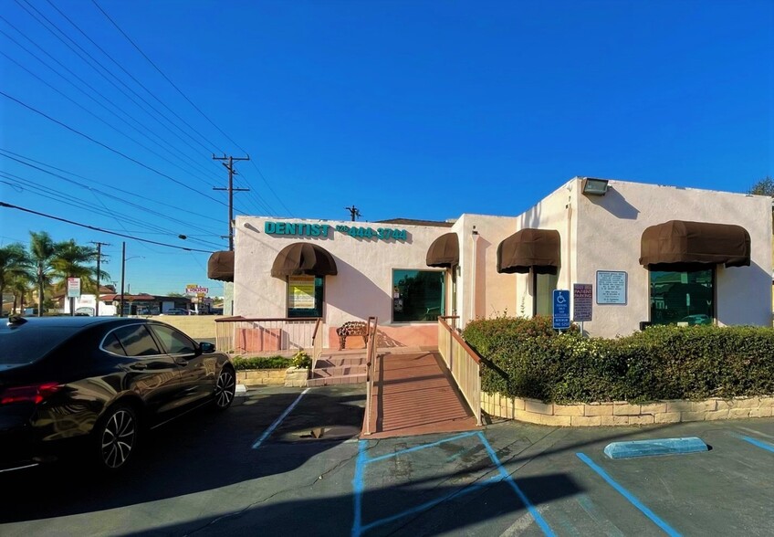 Primary Photo Of 10455 Lower Azusa Rd, Temple City Medical For Sale