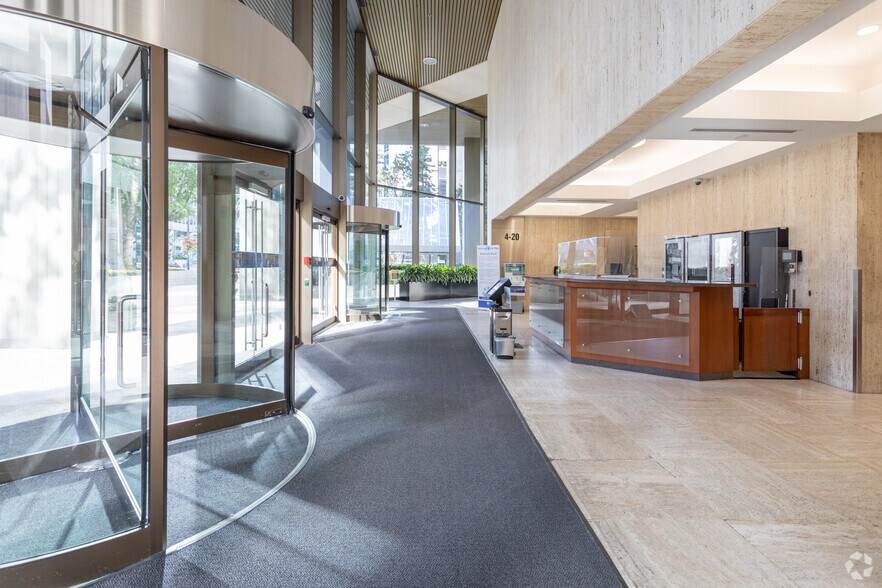 More Photos Of 1055 W Georgia St, Vancouver Coworking Space