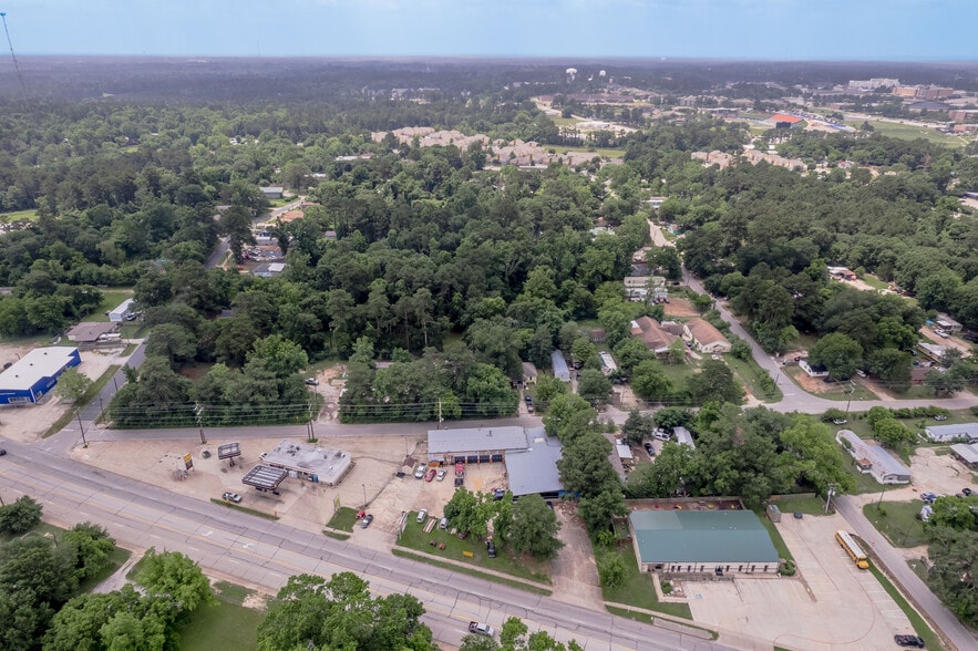 More Photos Of 316 Highway 190 E, Huntsville Auto Repair For Sale
