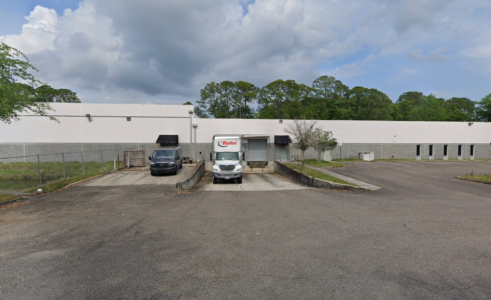 More Photos Of 5343 Bowden Rd, Jacksonville Industrial For Sale