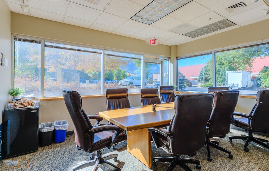 More Photos Of 1937 Warren Ave, Longmont Apartments For Sale