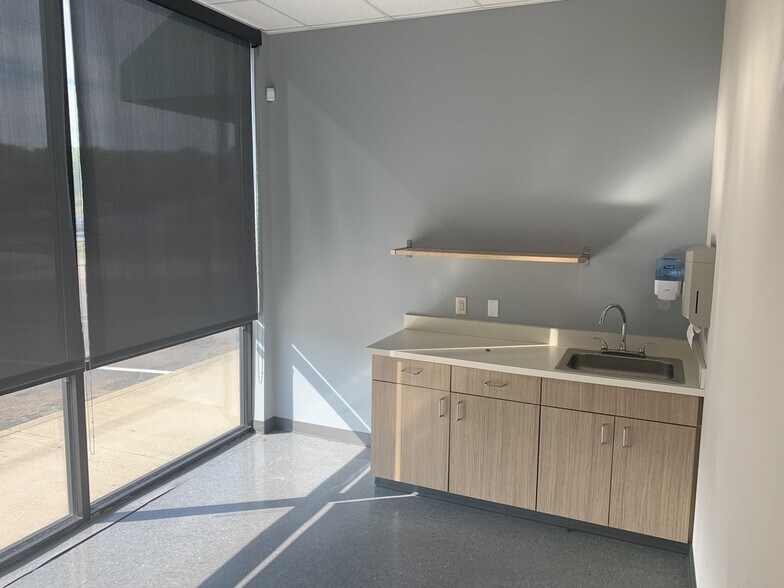 More Photos Of 4350 State Route 128, Cleves Unknown For Lease