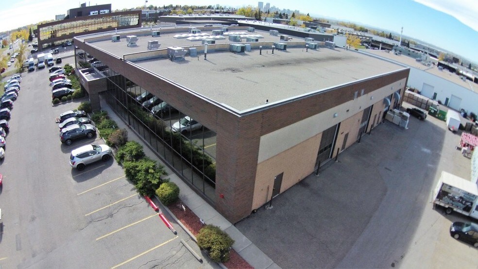 More Photos Of 2915 21st St NE, Calgary Warehouse For Lease