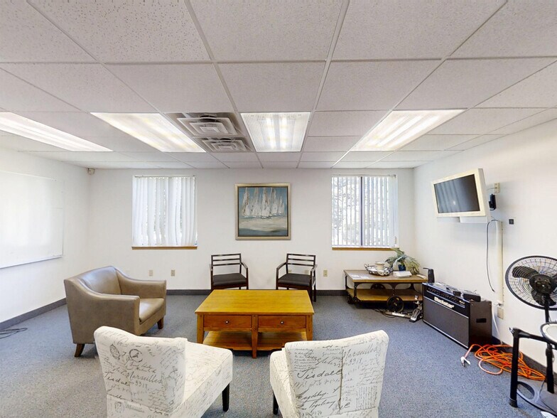 More Photos Of 3250 W Lake Rd, Erie Office For Sale