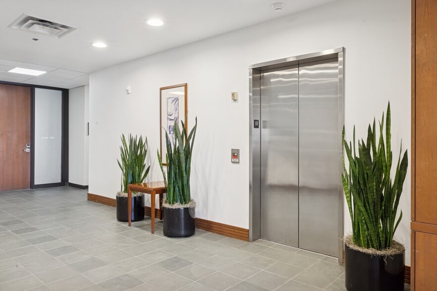More Photos Of 4179 S Riverboat Rd, Salt Lake City Office For Lease
