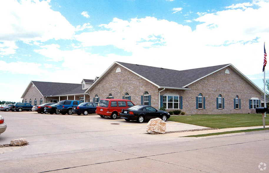 Primary Photo Of 1075 Eastgate Dr, O'Fallon Medical For Lease