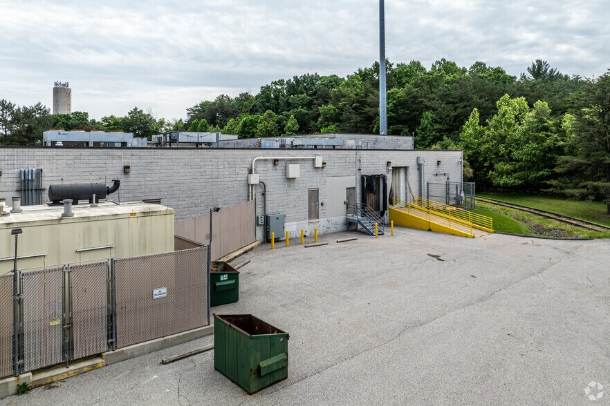 More Photos Of 7267 Park Circle Dr, Hanover Industrial For Sale