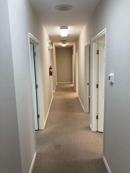 More Photos Of 14440-14442 Bruce B Downs Blvd, Tampa Medical For Lease