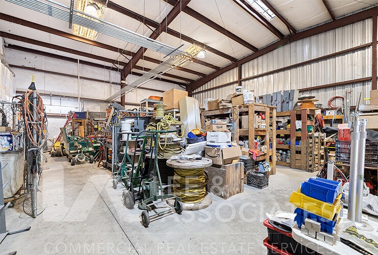 More Photos Of 592 Thorpe Rd, Orlando Warehouse For Lease