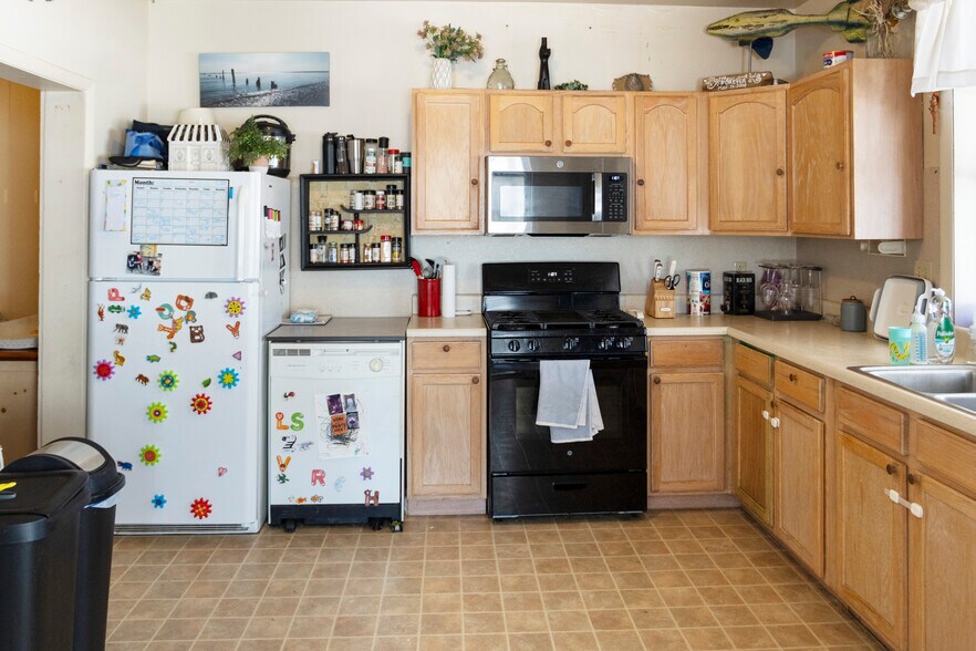 More Photos Of 1001 NJ-47, Rio Grande Apartments For Sale