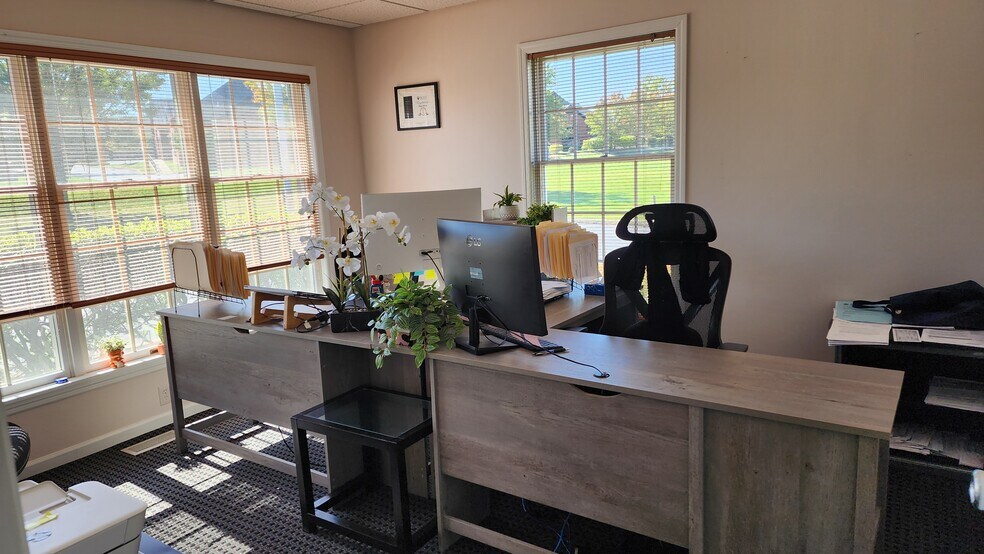 More Photos Of 18 N Village Ave, Exton Office For Sale