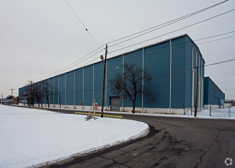 More Photos Of 151 Orchard St, Auburn Manufacturing For Sale