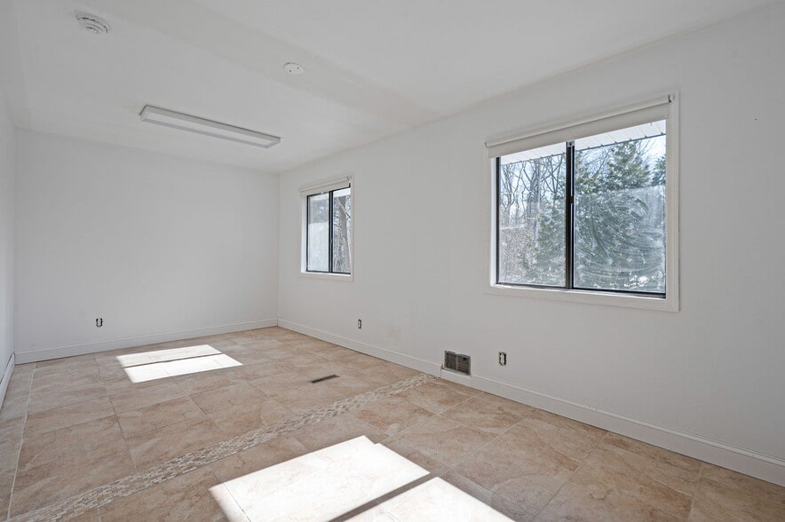 More Photos Of 4515 Nesconset Hwy, Port Jefferson Station Freestanding For Sale