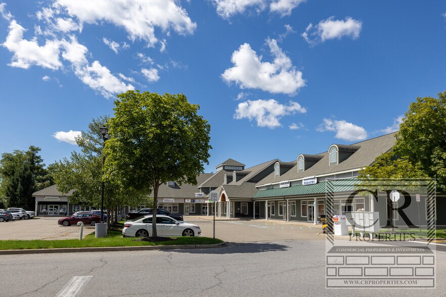 More Photos Of 942 Route 376, Wappingers Falls Unknown For Lease