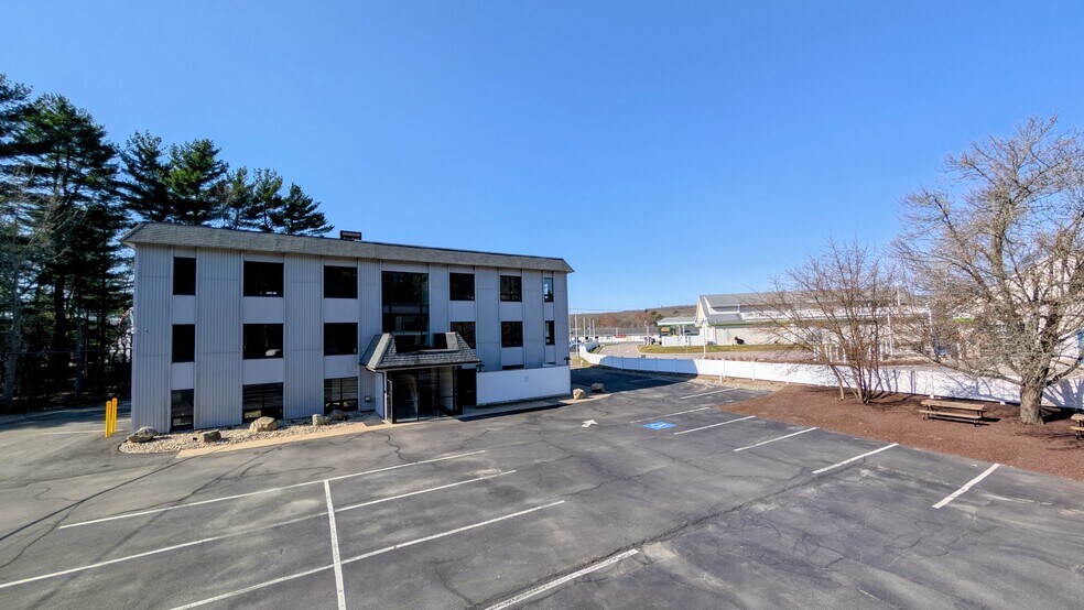 More Photos Of 49 Plain St, North Attleboro Medical For Lease