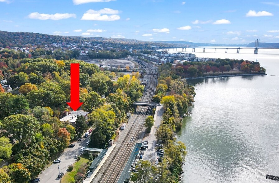 More Photos Of 1 Riverside Dr, Sleepy Hollow Village Apartments For Sale