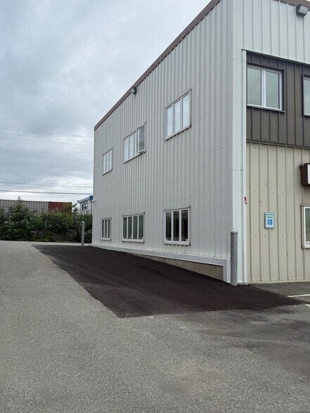 More Photos Of 201 E 54th Ave, Anchorage Office For Lease