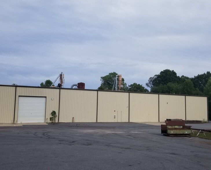 Primary Photo Of 1841 Amity Hill Rd, Statesville Warehouse For Lease