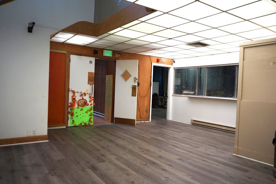 More Photos Of 2810-2812 N Broad St, Philadelphia Office Residential For Sale