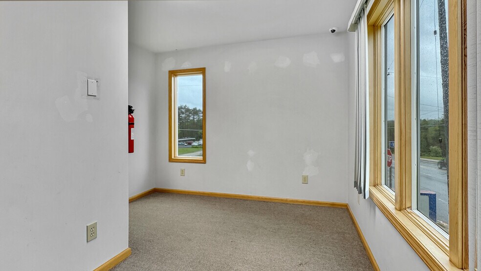 More Photos Of 1200 S Mitchell St, Cadillac Office For Lease