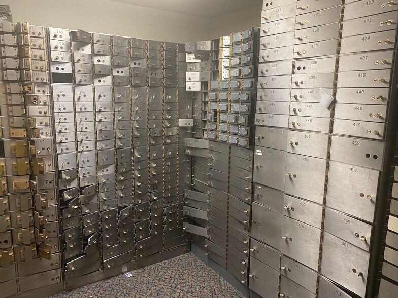 More Photos Of 201 Allen St, Random Lake Bank For Lease