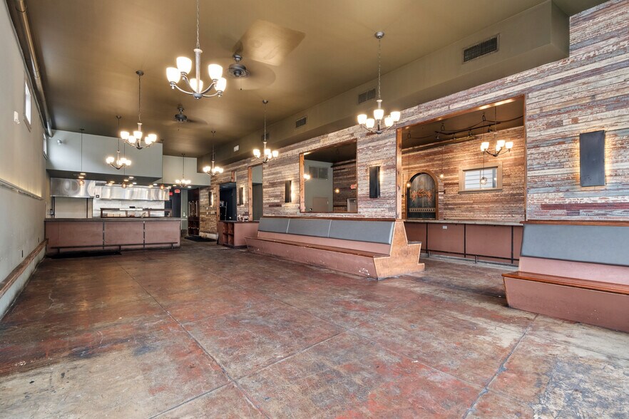 More Photos Of 1800-1814 Oretha Castle Haley Blvd, New Orleans Storefront Retail Residential For Lease