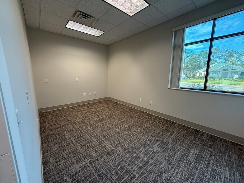 More Photos Of 1200 W Granada Blvd, Ormond Beach Medical For Lease