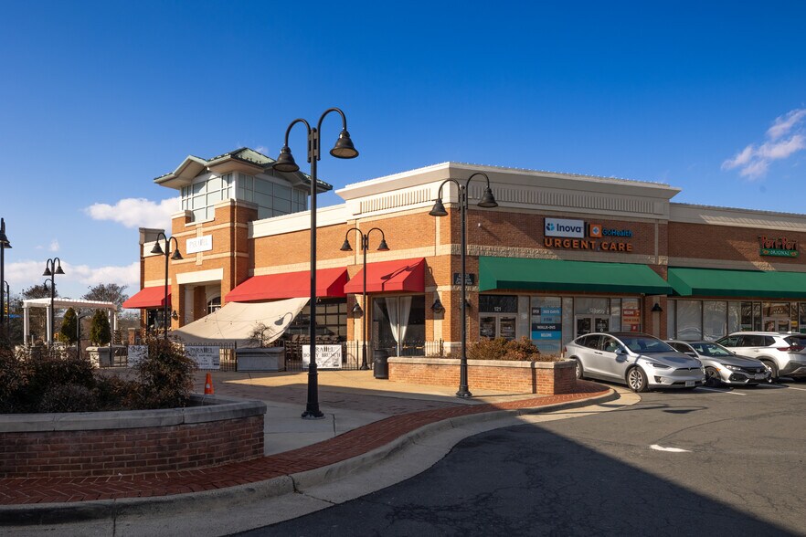 More Photos Of 43150 Broadlands Center, Ashburn Unknown For Lease