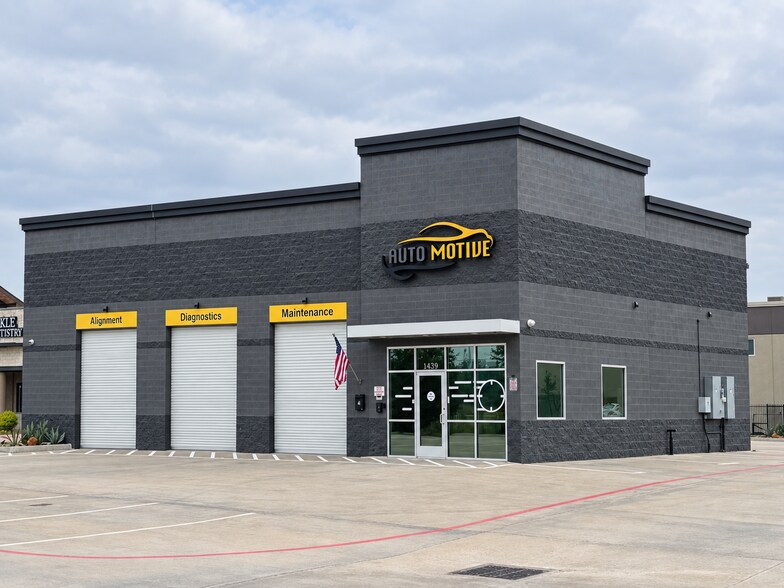 Primary Photo Of 1439 FM 1463 Rd, Katy Auto Repair For Sale