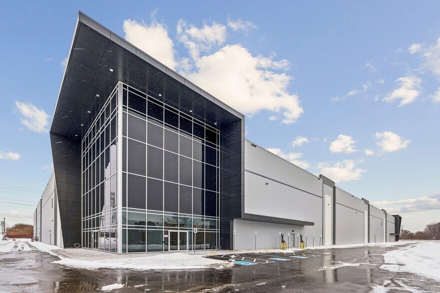 More Photos Of 1575 Clements Rd, Pickering Manufacturing For Lease