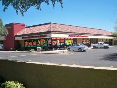 Primary Photo Of 6021-6039 W Bell Rd, Glendale Unknown For Lease